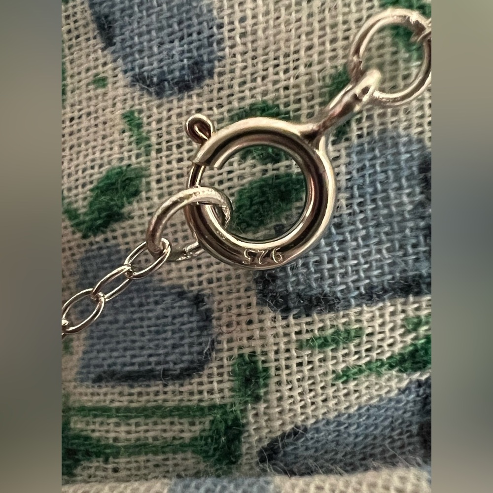 Sterling Silver 925 "NANA" Pendant Necklace & Earrings NWT retail $100 - Picture 4 of 7